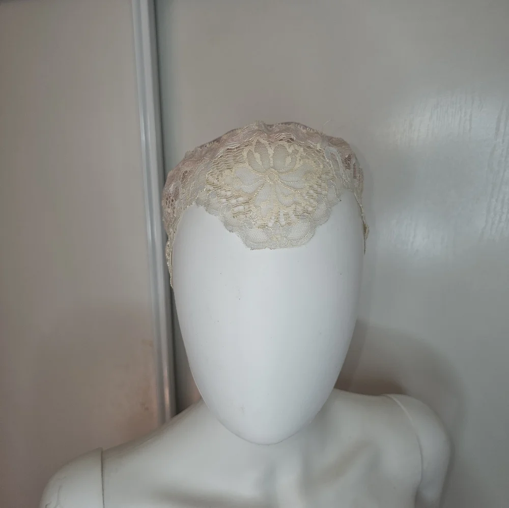 Elegant Cream/Pink Lace Trim Head Covering